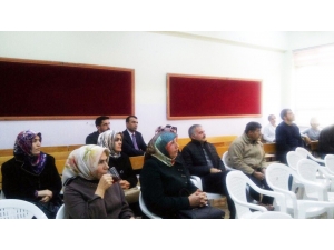 ‘Narko-rehber’ Eğitimleri İlçelerde Devam Ediyor