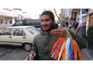 Görme Engelli Eyüp’ün Tek İsteği Sigortalı Bir İş