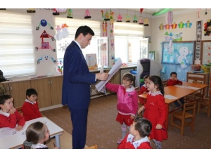 Kaymakam Temurci: Okulların Tüm İhtiyaçlarını Karşılıyoruz