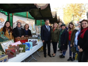 Tortek Kursiyerlerinden ’Yeni Yıla Merhaba’ Kermesi