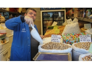 Fıstıkta Fiyatları Kalite Yerine Mahsulün Miktarı Belirliyor