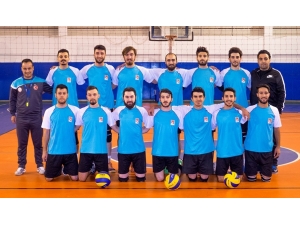 Voleybol Takımı Eskişehir’den Eli Boş Döndü
