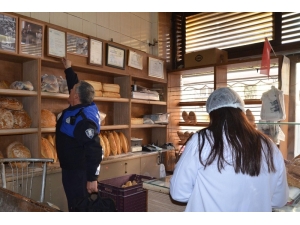 Kuşadası’nda Yılbaşı Öncesi Fırın Ve Kasaplarda Denetim