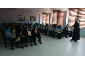 Lise Öğrencilerine Kişisel Gelişim Semineri