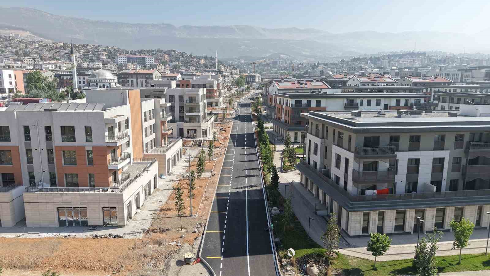 kahramanmaras-in-azerbaycan-mahallesi-asfaltlaniyor
