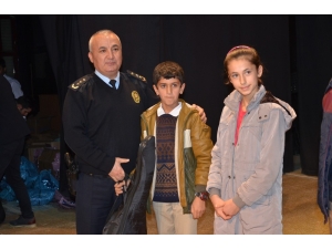 Yüksekova’da “Okul Destek” Projesi