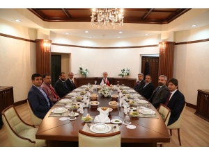 Rektör Karakaya, Aksaray’da Bölge Rektörleri İle Bir Araya Geldi