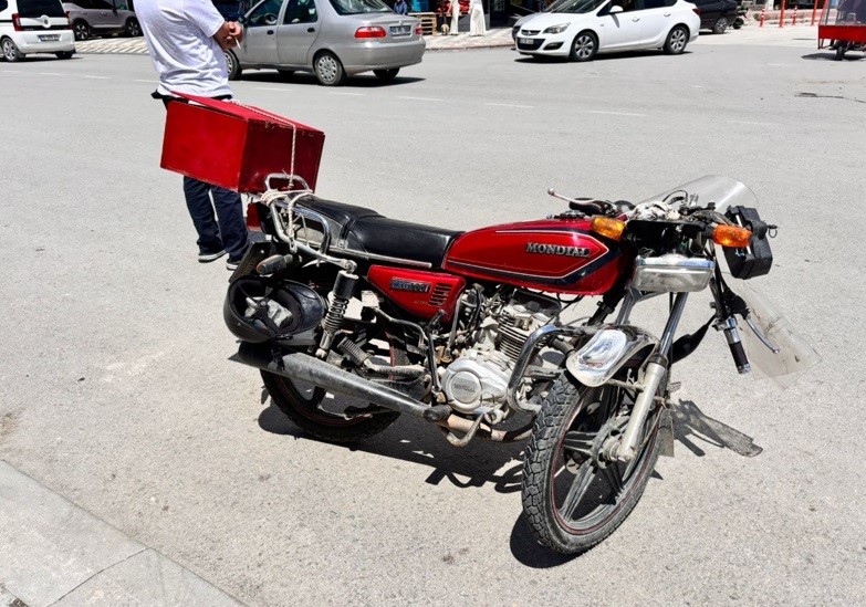 tavsanli-da-trafik-kazasi-1-yarali