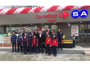 Altı Yeni Market İle Yeni Yıla ’Merhaba’ Dediler