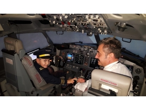8 Yaşındaki Sp Hastası Aygün’ün Pilotluk Hayali Gerçek Oldu
