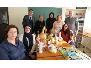 Su Kabakları Kursiyerlerin Elinde Sanat Eseri Oldu