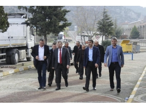 Ak Parti’den Vezirhan Beldesi’ne Ziyaret