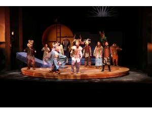 Gürpınar’da ‘Tiyatro Günleri’ Etkinliği