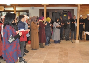 Tarihî Han Esnafı Duayla İş Başı Yapıyor