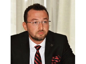 Aloğlu’nun ‘Dolar Düşecek’ Tahmini Tuttu