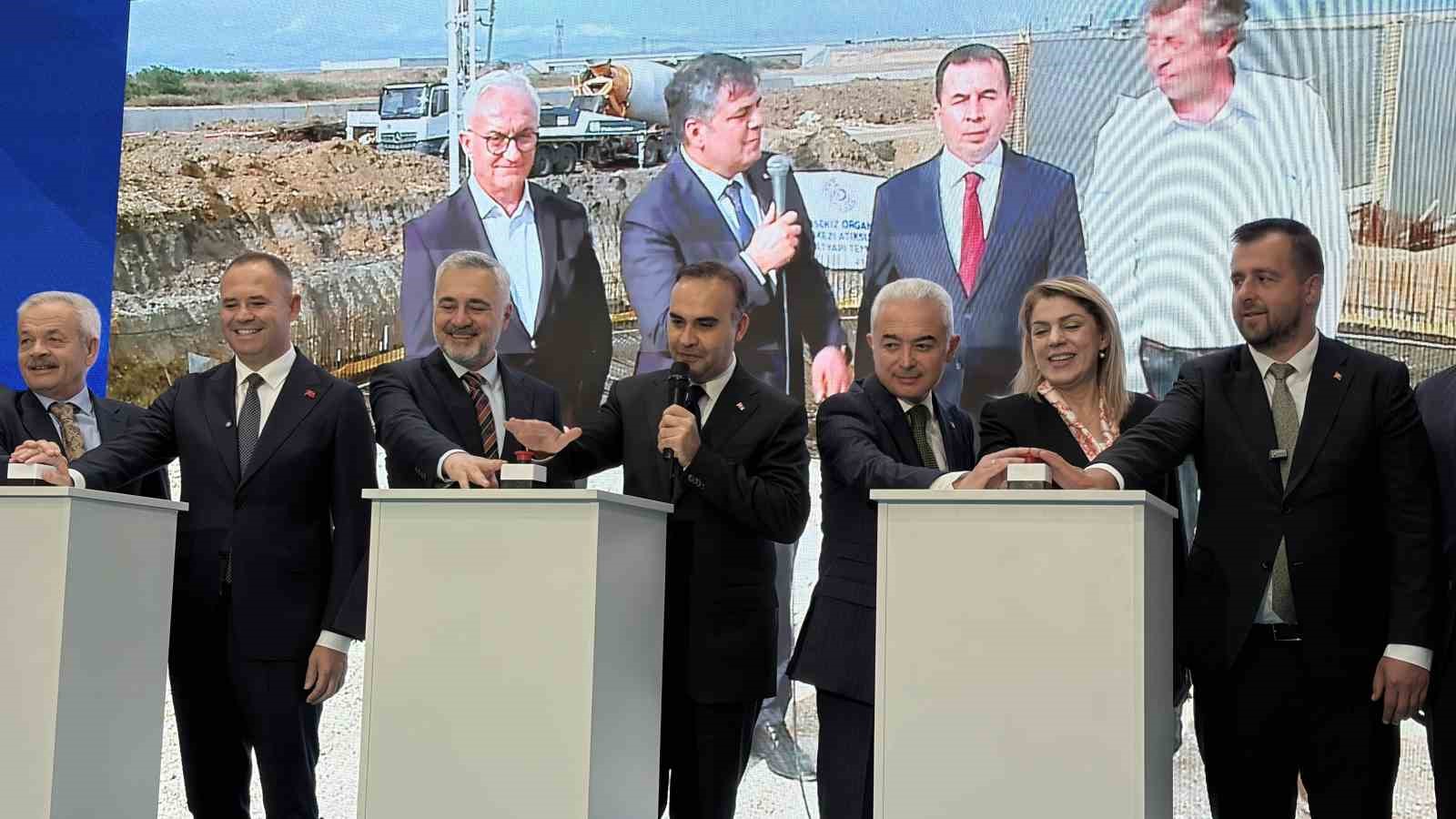 bakan-kacir-milli-gelirimiz-son-23-yilda-238-milyar-dolardan-1-6-trilyon-dolara-yukselirken-kisi-basina-milli-gelirimiz-18-bin-dolari-asti