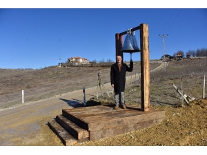 Kurtuluş Yolu Üzerine ’Yol Gösterici Çanlar’