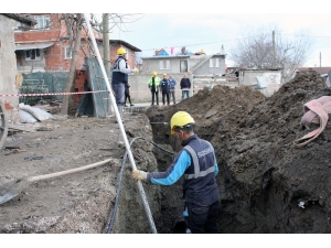 Saski Ekipleri Karaköy’de Altyapı Çalışmalarını Başlattı