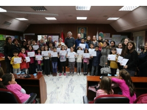 “2018’de Nasıl Bir Dünya Hayal Ediyoruz” Resim Yarışmasının Kazananları Belli Oldu