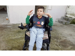 Mert Ali’nin Tekerlekli Sandalyesinin Aküsünü Çaldılar