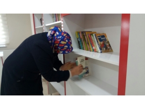 Şehitlerin İsimleri Artık Kütüphanelerde De Yaşayacak