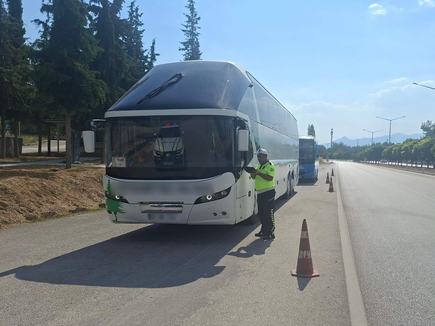 burdur-da-sehirlerarasi-yolcu-otobuslerine-siki-denetim