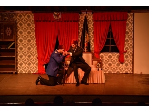 “Abdülhamid Ateş Çemberi”ne Sanatseverlerden Yoğun İlgi