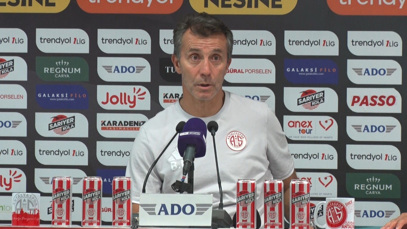 bulent-korkmaz-futbolun-icindeki-butun-talihsizlikleri-yasiyoruz