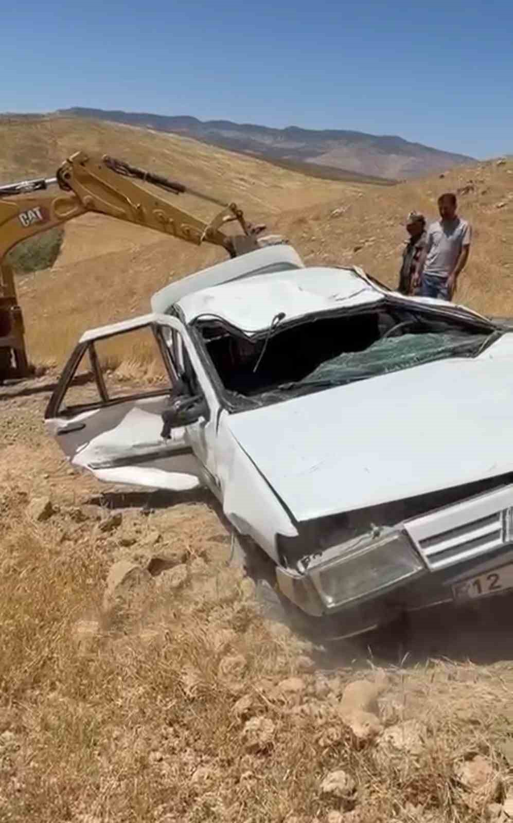 siirt-te-otomobil-hurdaya-dondu-2-yarali