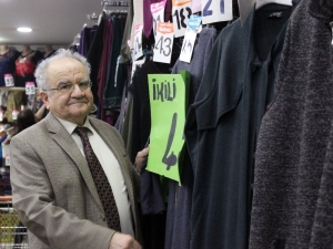 Simit Satıcılığından Milyonerliğe