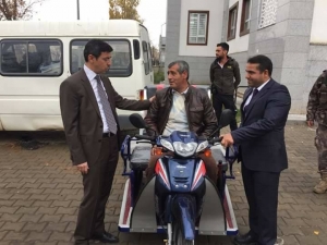 Kaymakam Kırlı’dan Engelli Vatandaşa Motorlu Araç