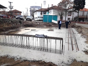 Mahalle Halkı Sağlık Evi Yaptırıyor