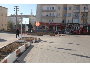 Niğde’de Hastaneler Yolunda Kavşak Çalışması Yapıldı