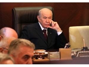 Bahçeli’ye Tepside Halka Tatlı
