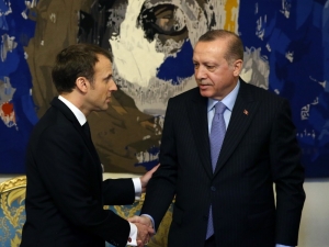 Cumhurbaşkanı Erdoğan, Fransız Mevkidaşı Macron İle Bir Araya Geldi