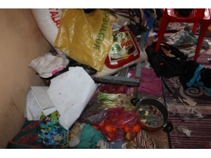 Çöp Evde 9 Kişi Yaşıyor