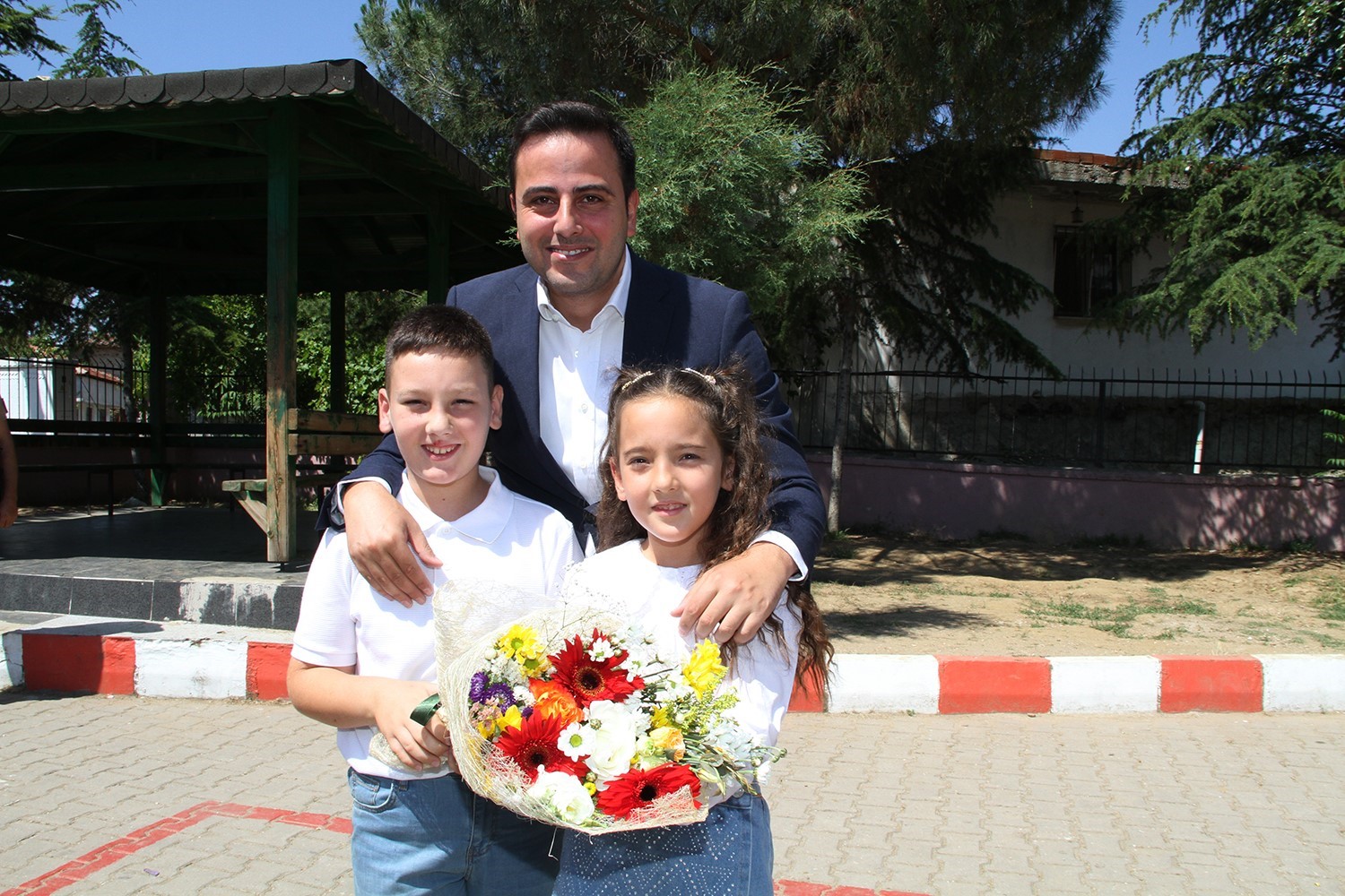 kula-da-5-bin-557-ogrenci-karne-heyecani-yasadi