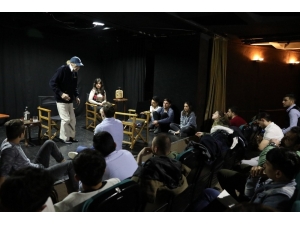 Duayen Oyuncu, 10 Bin Kişiye Ücretsiz Oyunculuk Eğitimi Verecek