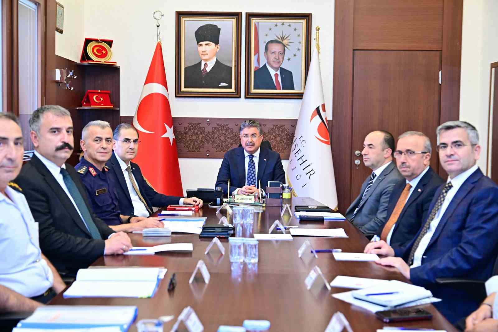 eskisehir-de-egitim-ve-ogretim-yili-okul-guvenligi-ve-il-yurutme-kurulu-toplantisi-yapildi