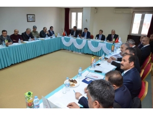 Vali Arslantaş; “Uyuşturucu Sadece Kolluk Kuvvetleri İle Yapılacak Bir Mücadele Değildir”