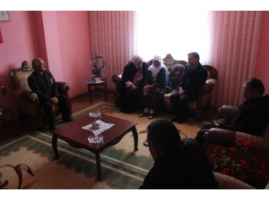 Başkan Aydın’dan Şehit Ailesine Ziyaret