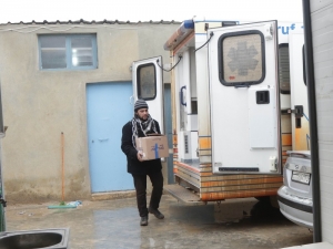 Suriye’deki Hastanelere Serum Yardımı