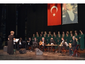 Büyükşehir’den Bayanlar Türk Müziği Topluluğu Konseri