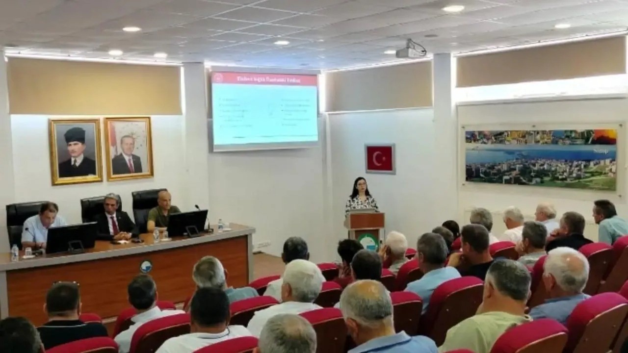 sinop-ta-muhtarlara-sosyal-hizmetler-ve-sonim-bilgilendirmesi