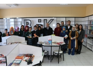 Elazığ’da Öğrencilere Kitap Desteği