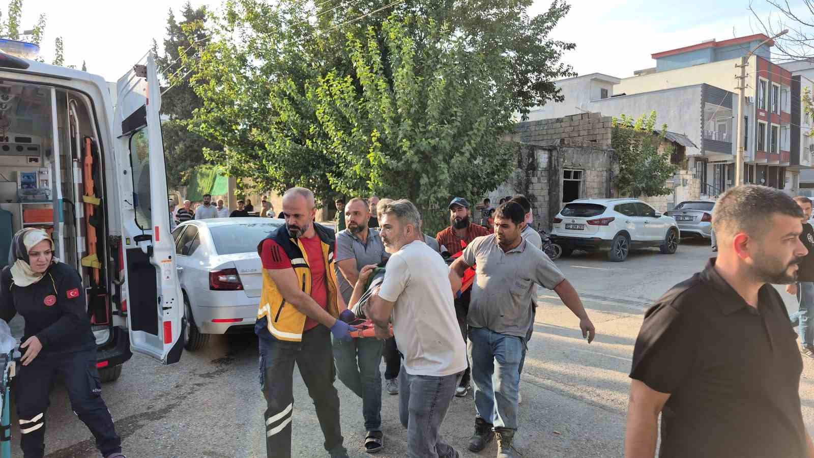 adiyaman-da-otomobilin-carptigi-yaya-hastanede-hayatini-kaybetti