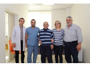 Doktorun Dikkati Sayesinde 88 Yaşında Hayata Tutundu