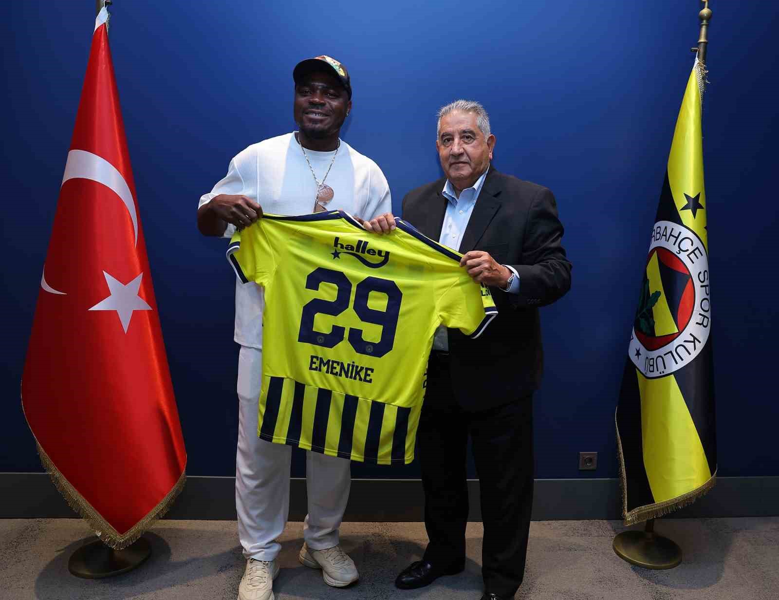 emmanuel-emenike-den-fenerbahce-ye-ziyaret