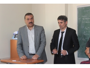 Siverek’te Öğrencilere Kitap Desteği