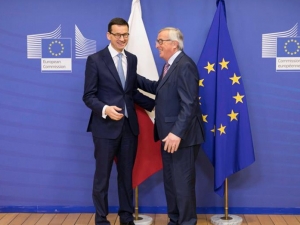 Ab Komisyonu’yla Polonya Arasında ”Hukukun Üstünlüğü” Görüşmesi